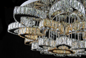 Світлодіодна люстра L78323/24+1 (CR+SHANBIN) LED Світлодіодна люстра L78323/24+1 (CR+SHANBIN) LED